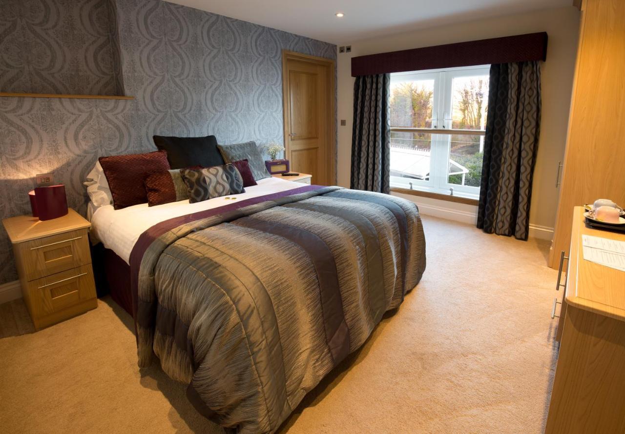 Oxwich Bay Hotel Swansea Bagian luar foto